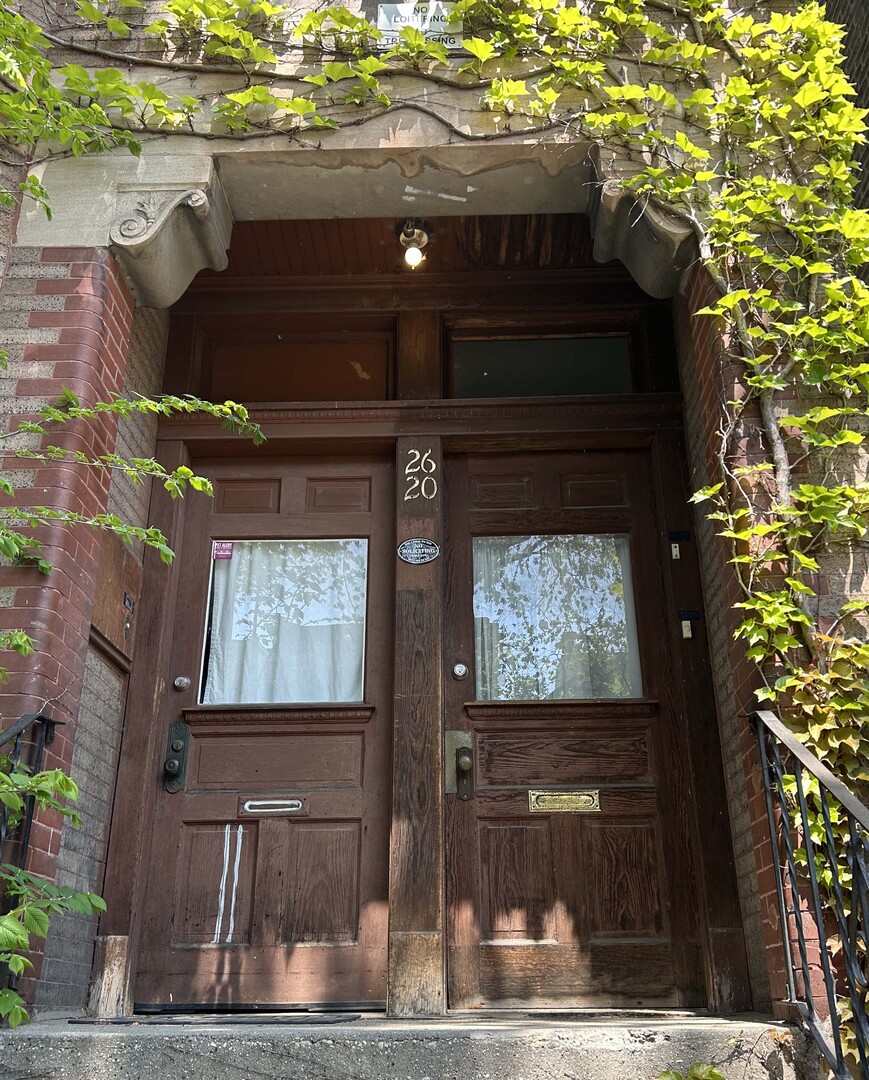 2620 W Evergreen Avenue