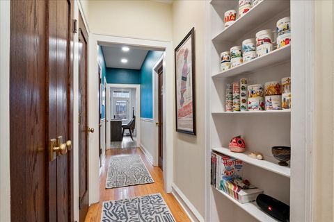 Tiny photo for 2751 W Giddings Street #1W, Chicago, IL 60625 (MLS # 12579929)