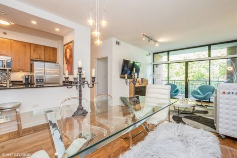 Tiny photo for 3232 N Halsted Street #H306, Chicago, IL 60657 (MLS # 12478734)