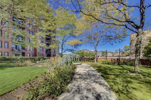 Tiny photo for 3232 N Halsted Street #H306, Chicago, IL 60657 (MLS # 12478734)