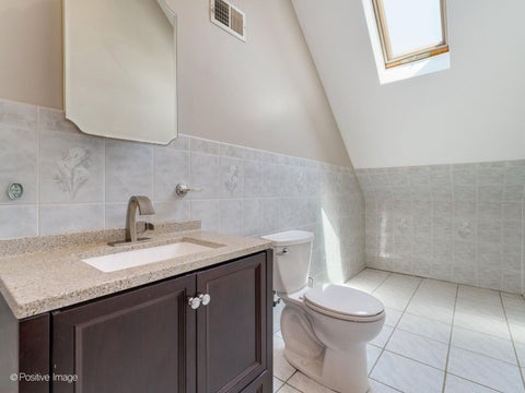 Tiny photo for 6738 N Sauganash Avenue, Lincolnwood, IL 60712 (MLS # 12655782)