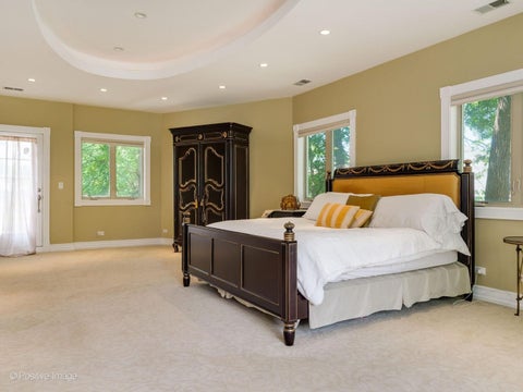 Tiny photo for 6738 N Sauganash Avenue, Lincolnwood, IL 60712 (MLS # 12655782)