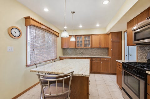 Tiny photo for 1103 Kenton Road, Deerfield, IL 60015 (MLS # 12746914)