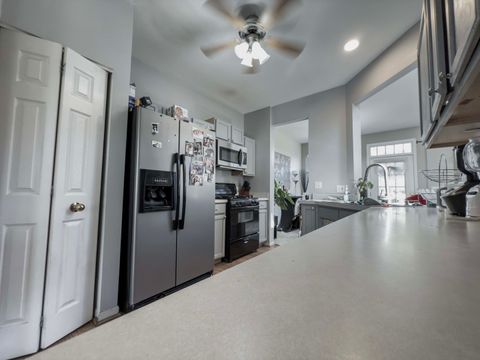 Tiny photo for 7400 Grandview Court, Carpentersville, IL 60110 (MLS # 12501154)