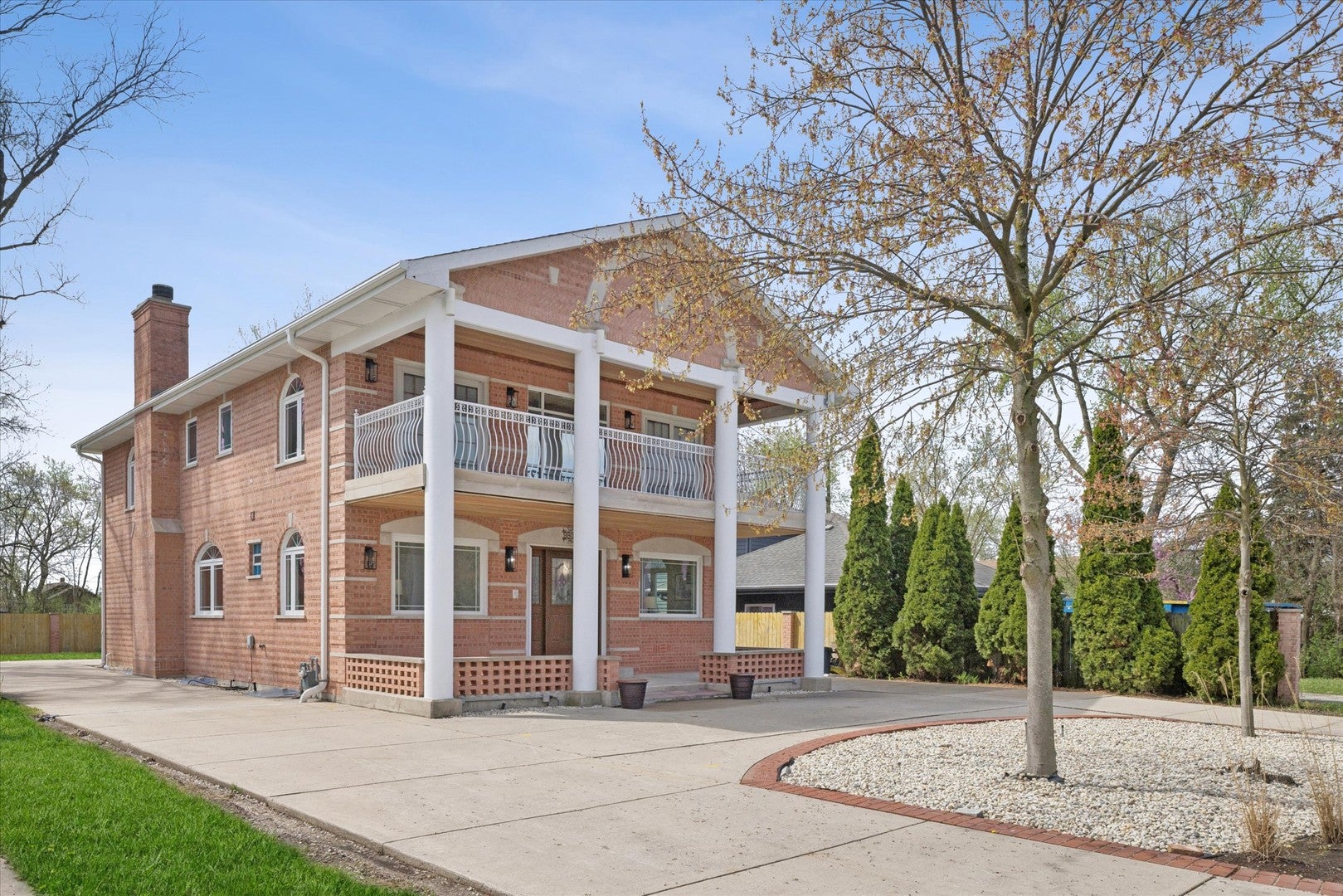 9807 W 57th Street