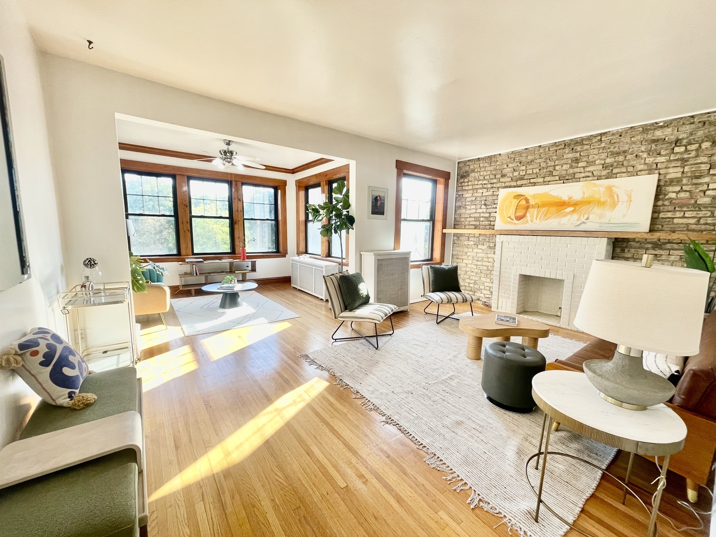 2810 W Logan Boulevard 3W