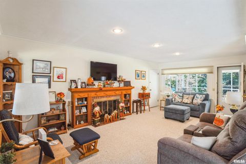 Tiny photo for 3431 37TH Avenue, Rock Island, IL 61201 (MLS # QC4269622)