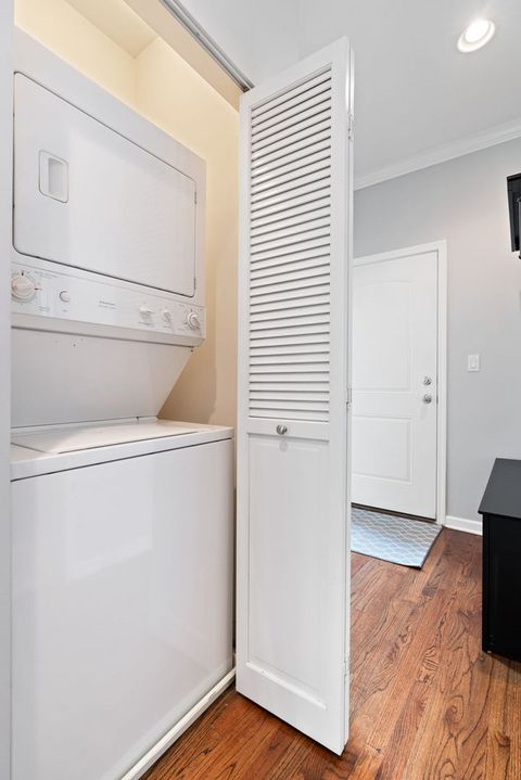 Tiny photo for 514 N Armour Street #2F, Chicago, IL 60642 (MLS # 12489348)