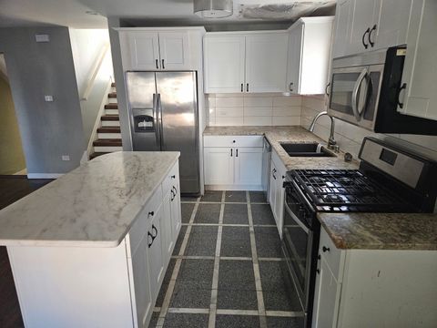 Tiny photo for 6732 S Peoria Street, Chicago, IL 60621 (MLS # 12478305)