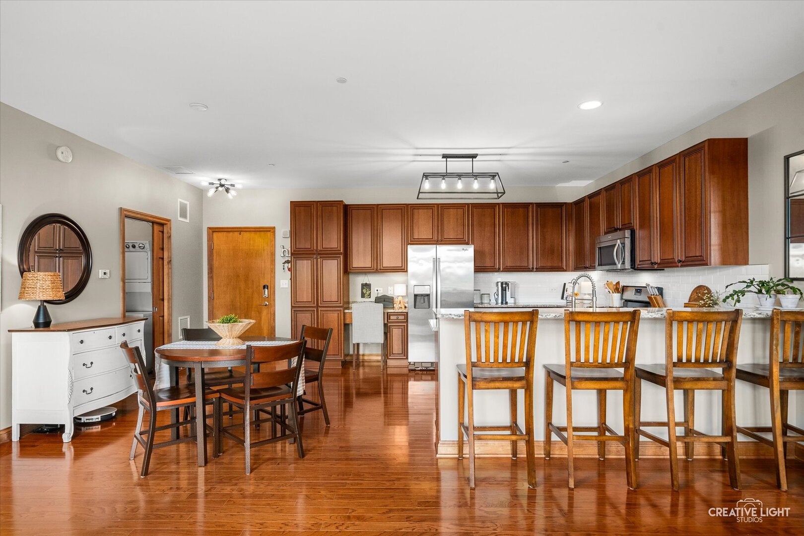 140 S RIVER Street 211