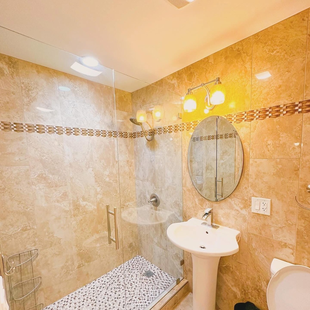 1575 Sandpebble Drive 104