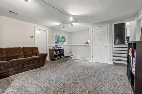 Tiny photo for 417 Glenys Drive, Lemont, IL 60439 (MLS # 12525474)