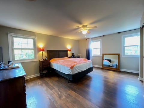 Tiny photo for 1039 Garfield Avenue, Libertyville, IL 60048 (MLS # 12769168)