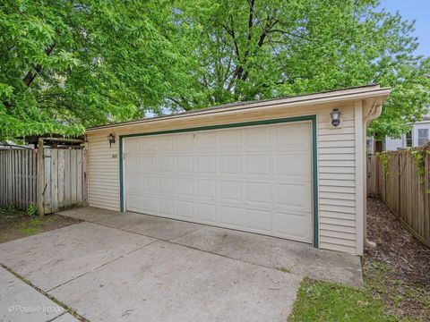 Tiny photo for 613 N Spring Avenue, La Grange Park, IL 60526 (MLS # 12626026)