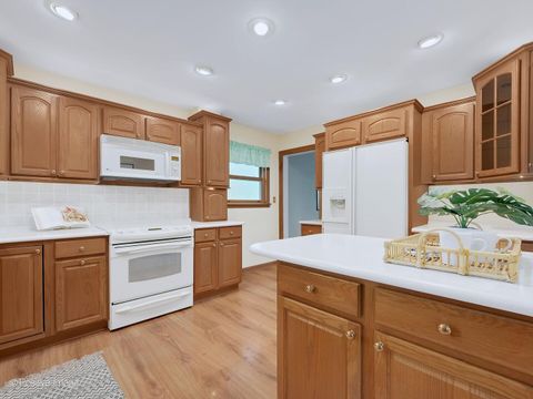 Tiny photo for 613 N Spring Avenue, La Grange Park, IL 60526 (MLS # 12626026)