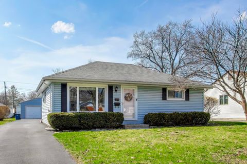 Photo of 314 N Owen Street, Mount Prospect, IL 60056 (MLS # 12596123)