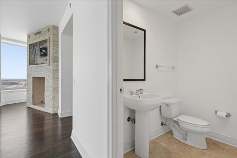 Tiny photo for 600 N Lake Shore Drive #1305, Chicago, IL 60611 (MLS # 12794112)