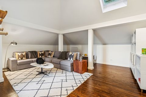 Tiny photo for 3030 N LAKE SHORE Drive #PH401, Chicago, IL 60657 (MLS # 12397355)