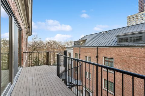 Tiny photo for 3030 N LAKE SHORE Drive #PH401, Chicago, IL 60657 (MLS # 12397355)