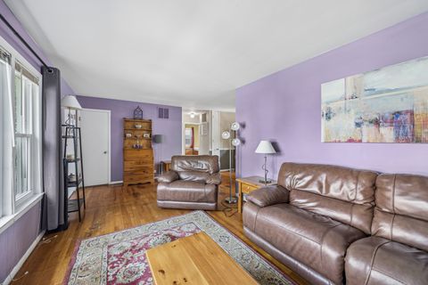 Tiny photo for 1447 Heidorn Avenue, Westchester, IL 60154 (MLS # 12686676)
