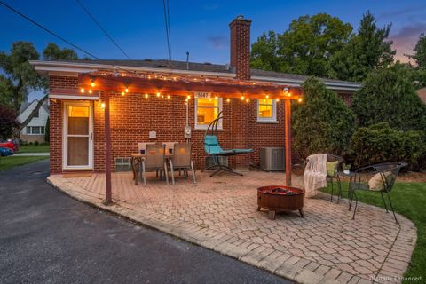 Tiny photo for 1447 Heidorn Avenue, Westchester, IL 60154 (MLS # 12686676)