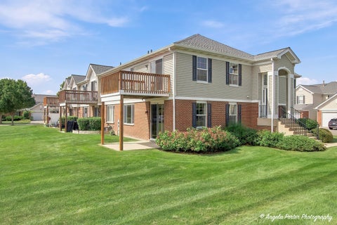 Tiny photo for 512 Legend Lane #512, McHenry, IL 60050 (MLS # 12759107)