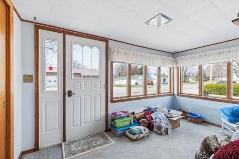 Tiny photo for 311 Broad Street, Sabula, IA 52070 (MLS # 12603612)