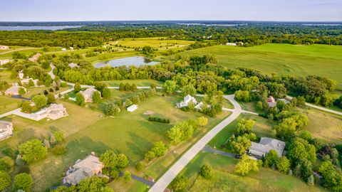 8300 Appaloosa Lane Spring Grove IL 60081