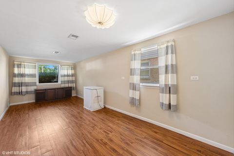 Tiny photo for 506 S Charleton Street, Willow Springs, IL 60480 (MLS # 12524107)