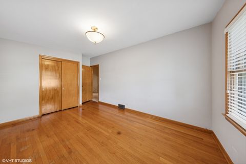 Tiny photo for 506 S Charleton Street, Willow Springs, IL 60480 (MLS # 12524107)