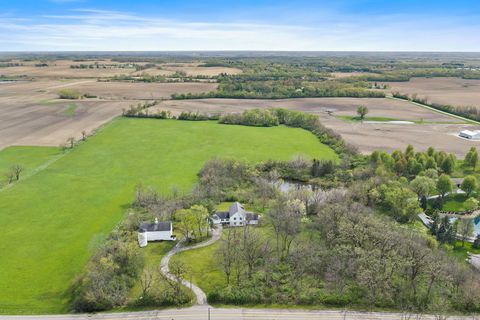 Tiny photo for 14019 Davis Road, Woodstock, IL 60098 (MLS # 12629968)