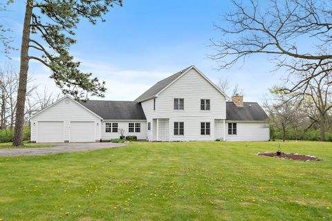 Photo of 14019 Davis Road, Woodstock, IL 60098 (MLS # 12629968)