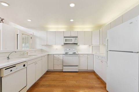 Tiny photo for 14019 Davis Road, Woodstock, IL 60098 (MLS # 12629968)