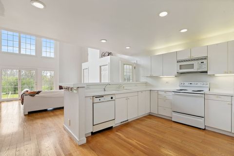 Tiny photo for 14019 Davis Road, Woodstock, IL 60098 (MLS # 12629968)