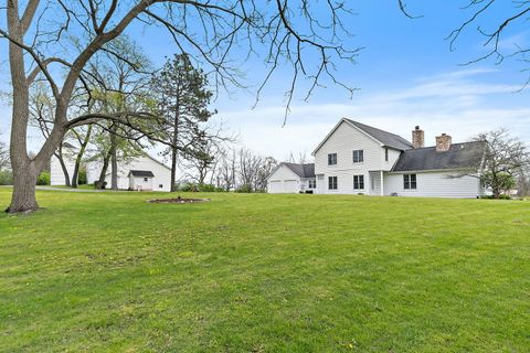 Tiny photo for 14019 Davis Road, Woodstock, IL 60098 (MLS # 12629968)