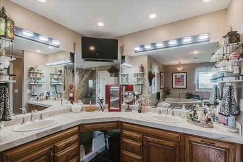 Tiny photo for 7490 E 700 North Road, Mclean, IL 61754 (MLS # 12682210)