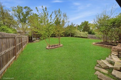 Tiny photo for 22W324 McCarron Road, Glen Ellyn, IL 60137 (MLS # 12629830)