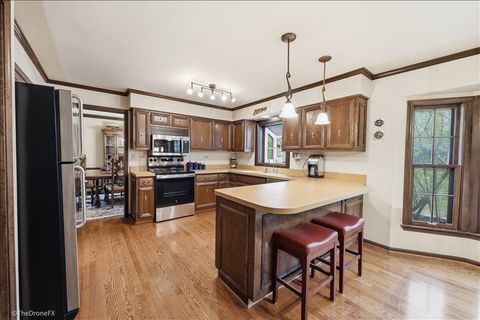 Tiny photo for 22W324 McCarron Road, Glen Ellyn, IL 60137 (MLS # 12629830)