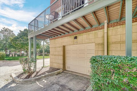 Tiny photo for 1150 E 46TH Street, Chicago, IL 60653 (MLS # 12544610)