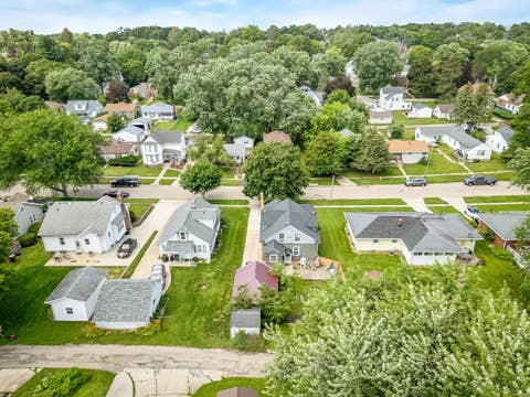 Tiny photo for 1247 W Logan Street, Freeport, IL 61032 (MLS # 12718211)