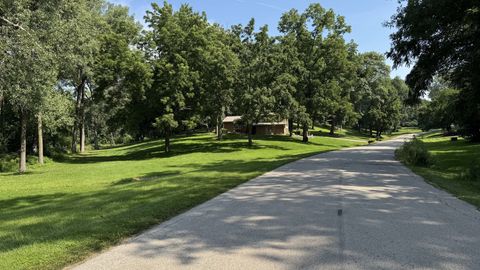 Tiny photo for 3309 Valley Drive, Geneseo, IL 52722 (MLS # 12602688)