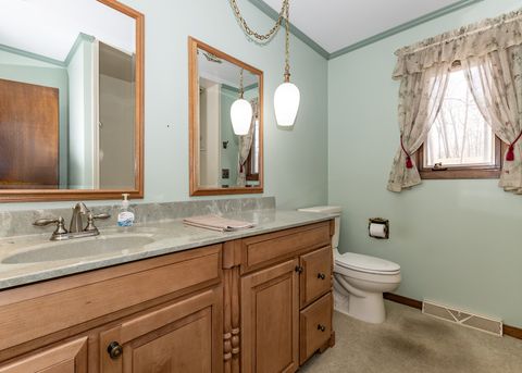 Tiny photo for 3309 Valley Drive, Geneseo, IL 52722 (MLS # 12602688)