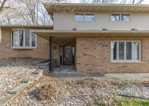 Tiny photo for 3309 Valley Drive, Geneseo, IL 52722 (MLS # 12602688)