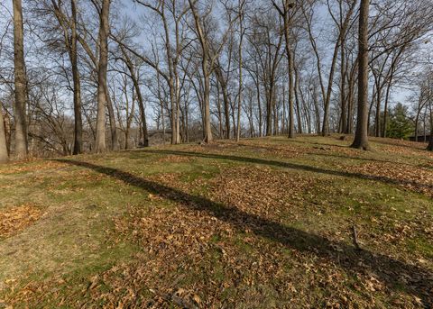 Tiny photo for 3309 Valley Drive, Geneseo, IL 52722 (MLS # 12602688)