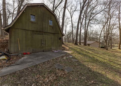 Tiny photo for 3309 Valley Drive, Geneseo, IL 52722 (MLS # 12602688)