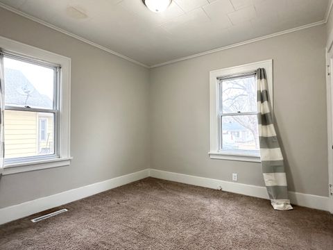 Tiny photo for 1075 S 7th Avenue, Kankakee, IL 60901 (MLS # 12572272)