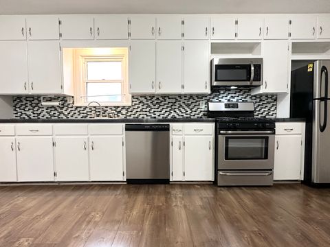 Tiny photo for 1075 S 7th Avenue, Kankakee, IL 60901 (MLS # 12572272)