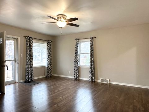 Tiny photo for 1075 S 7th Avenue, Kankakee, IL 60901 (MLS # 12572272)