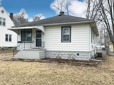 Tiny photo for 1075 S 7th Avenue, Kankakee, IL 60901 (MLS # 12572272)