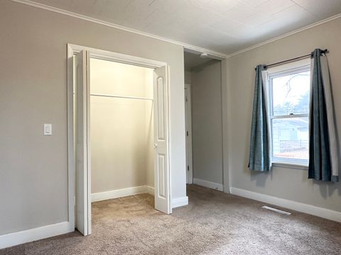 Tiny photo for 1075 S 7th Avenue, Kankakee, IL 60901 (MLS # 12572272)